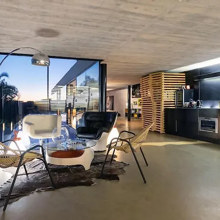 Villa On The Rocks Bandol